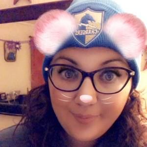 Meet your Posher, Crystal